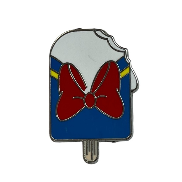 Disney Accessories - Donald Duck Popsicle Ice Cream Disney Trading Pin